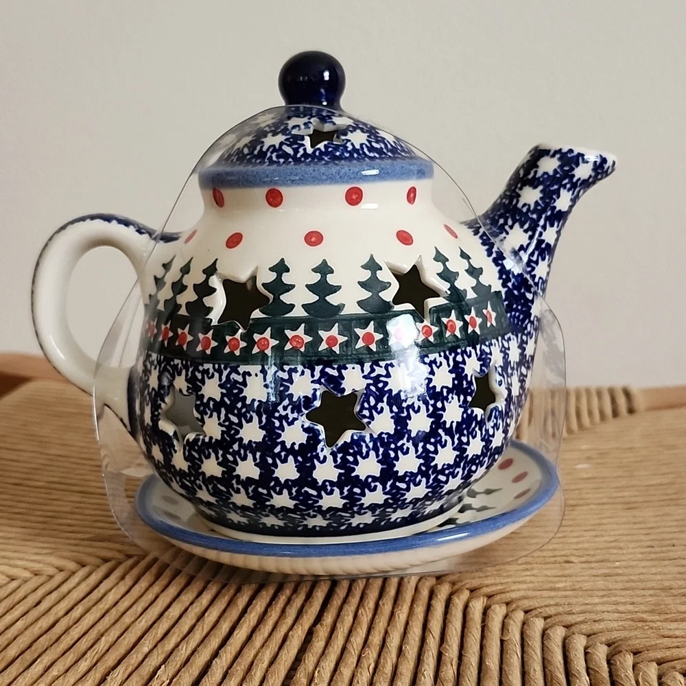 Wiza Blue White Ceramic Teapot w/ Saucer Handmade Made In Poland Cabin Christmas - Picture 3 of 5